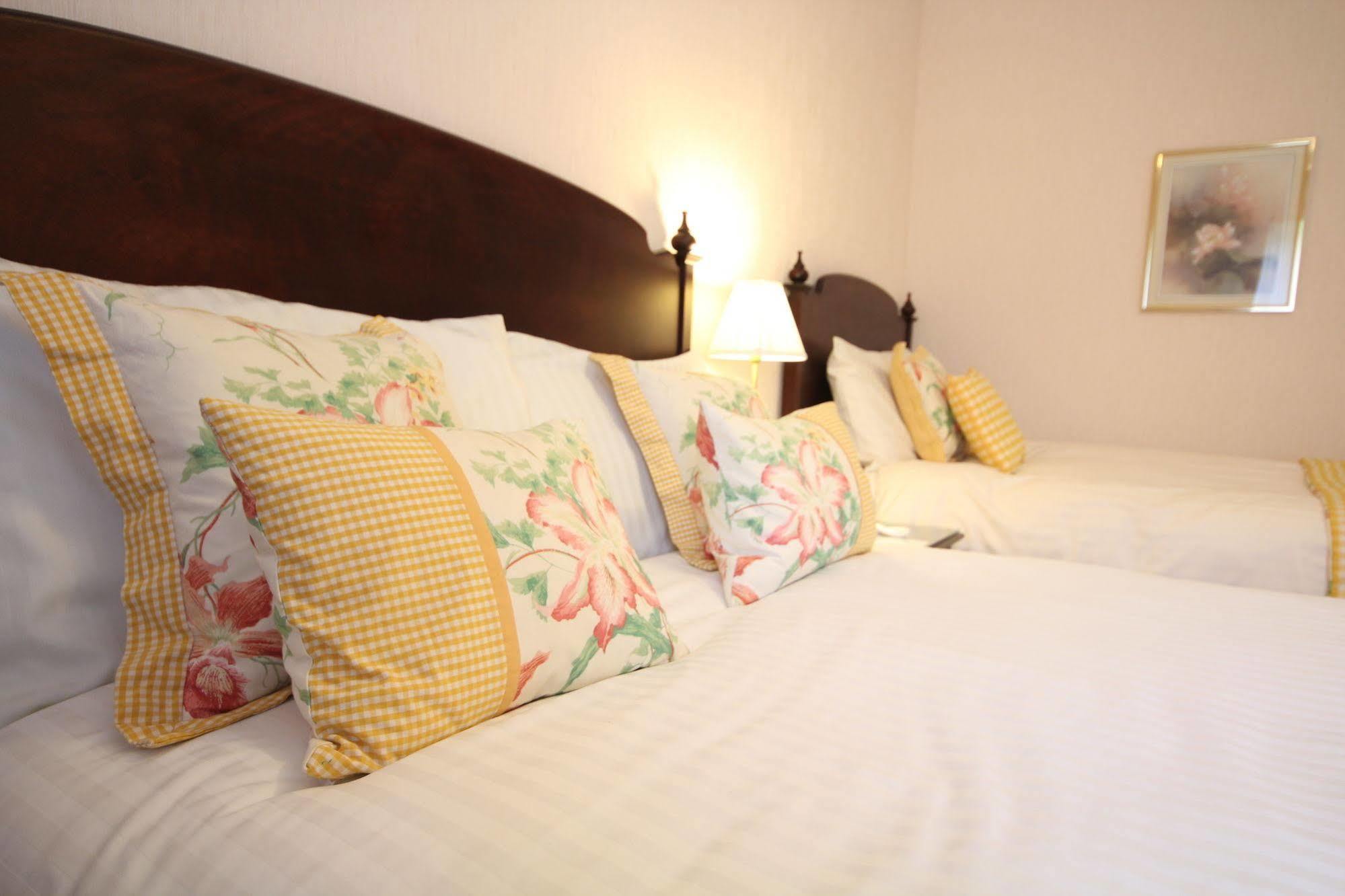 Strathburn Hotel Inverurie By Compass Hospitality Esterno foto